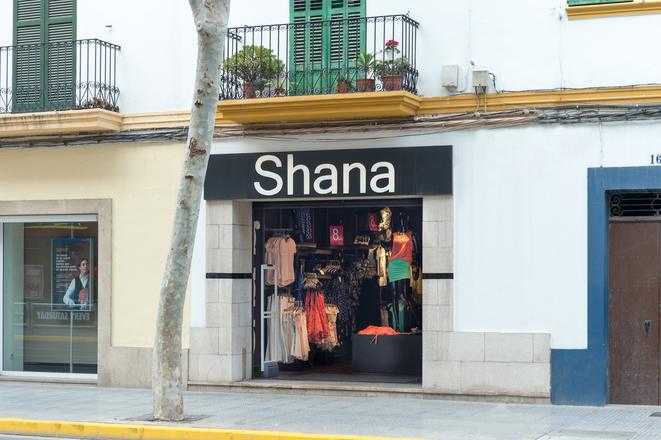 Shana, Ibiza